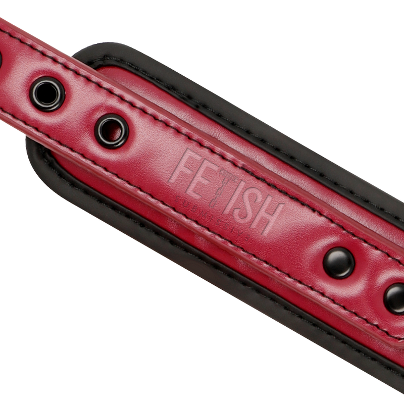 FETISH SUBMISSIVE DARK ROOM - COLLAR WITH CADENA WITH FORRO DE NEOPRENO