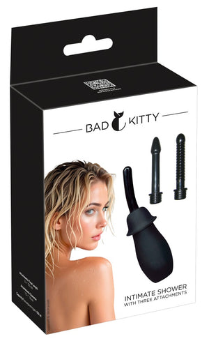 Intimate shower Bad Kitty