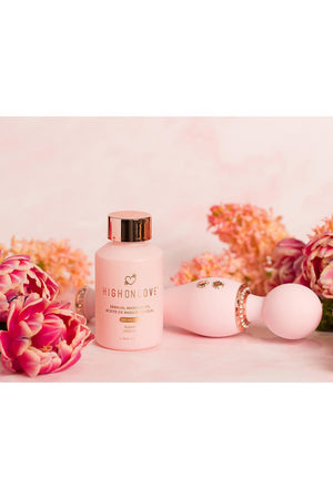 HIGH ON LOVE OBJECTS OF LUXURY GIFT SET