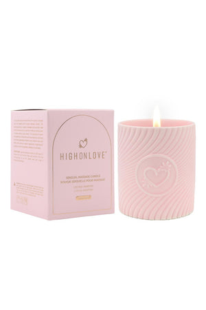HIGH ON LOVE PINK MASSAGE CANDLE LITCHI MARTINI 220ML