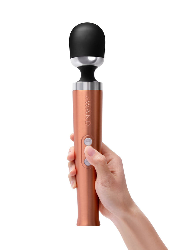 Masseur Le Wand DieCast rechargeable
