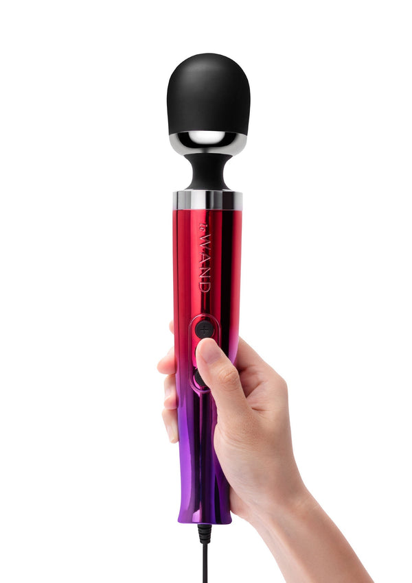 Masseur Le Wand DieCast sur secteur