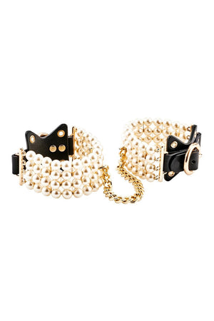 GUILTY PLEASURE SOIRÉE PEARL HANDCUFFS