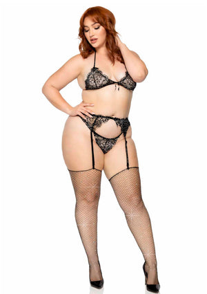 Haut soutien-gorge dentelle, string et porte-jarretelles grande taille