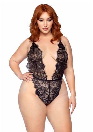 Teddy avec string échancré et déshabillé dentelle grande taille