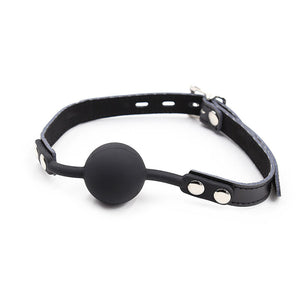 Ohmama Fetish – Baillon balle en silicone avec ceinture en cuir (cadenas inclus)