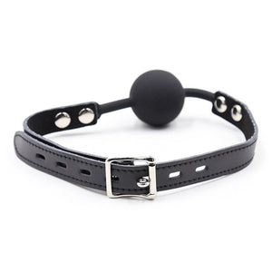 Ohmama Fetish – Baillon balle en silicone avec ceinture en cuir (cadenas inclus)
