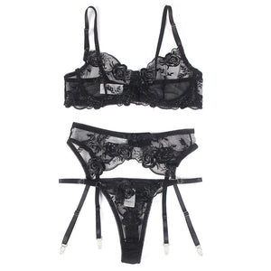 Subblime – Lot 3 pièces soutien-gorge + string + jarretière imprimé floral noir