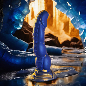 Epic – Gode poseidon embrace de la mer