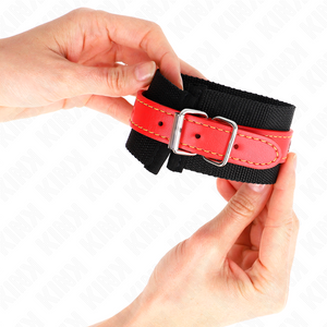 Kink – Appui-poignets en nylon noir avec cuir rouge ajustable 19-24 cm x 5,5 cm