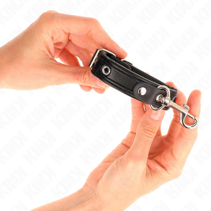 KINK - MUÑEQUERAS MINI NEGRO WITH ADJUSTABLE TACHUELAS 16-22 CM X 2 CM