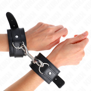 Kink – Appareils-poignets - rangée de rivets simple noir ajustable 17-28 cm x 5 cm