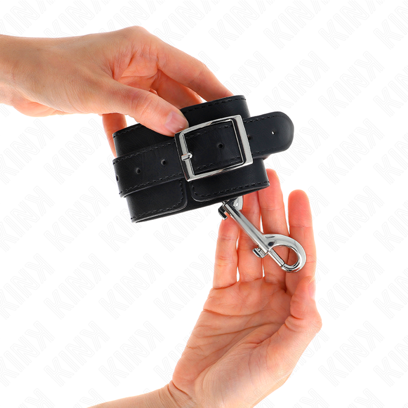 KINK - SIMPLE MUÑEQUERAS WITH ADJUSTABLE NEGRO REMACHES 17-28 CM X 5 CM