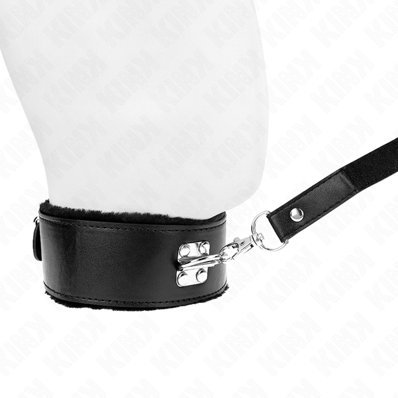KINK - KRAAG MET CORREA 116 CM MET TACHUELAS PLATEADAS MODEL 4 ZWART VERSTELBAAR 40-48 CM X 6 CM