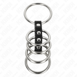 Kink – 5 anneaux pénis de 3,7 cm à 5 cm en métal relies par du cuir