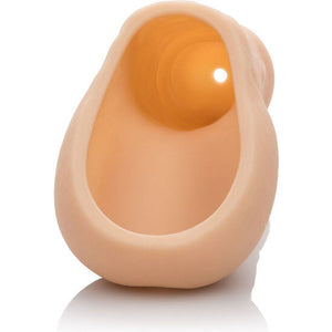 Gode packer avec système pour uriner debout