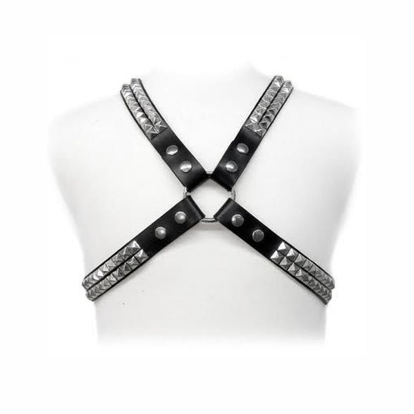 Leather Body – Harnais clous pyramidaux